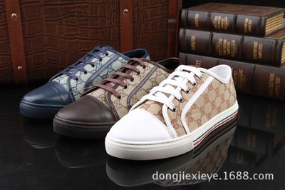 厂家直销高档帆布鞋 大牌布面百搭休闲男鞋代理批发指南