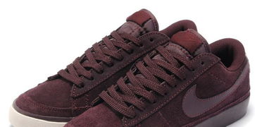 耐克开拓者二代气垫板鞋 情侣首选深酒红配色，专柜正品解析